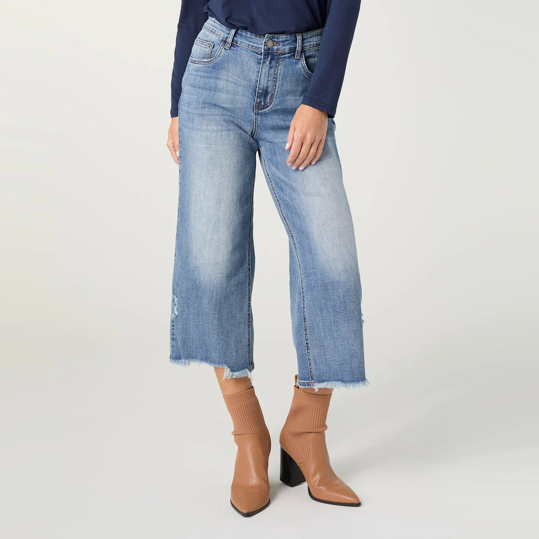 CC Bambu Soft Wide Crop Pant With Distressed Bottom