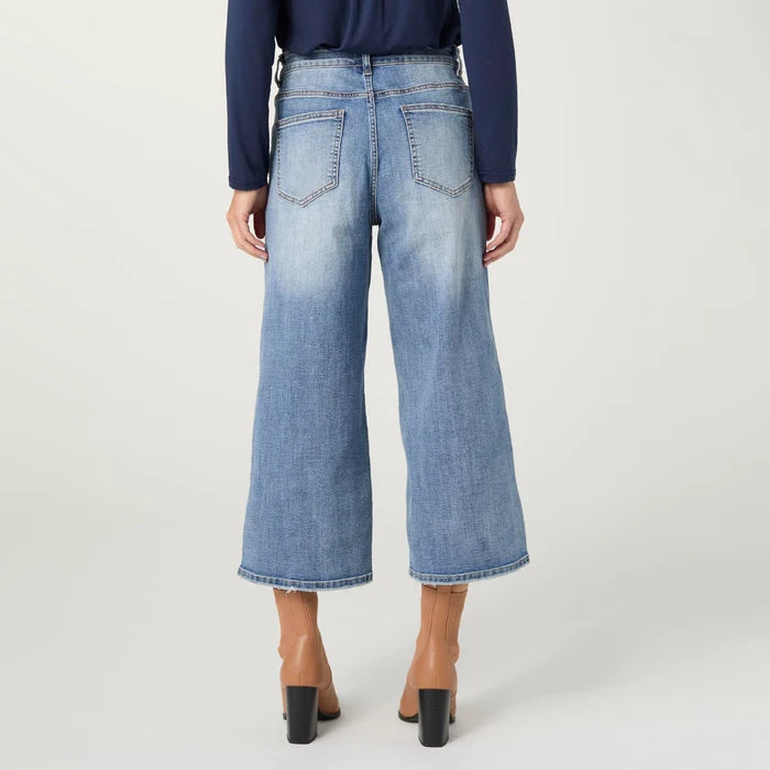 CC Bambu Soft Wide Crop Pant With Distressed Bottom