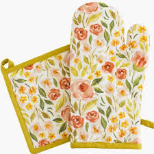 EB Oven Mitt + Pot Holder Set
