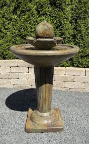 H Delphi Fountain