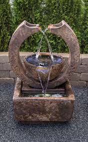 H Crescent Two-Spill Fountain