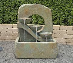 H Cloud Spill Fountain