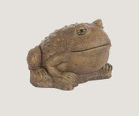 ASC Medium Frog Sculpted Eyes Statuary