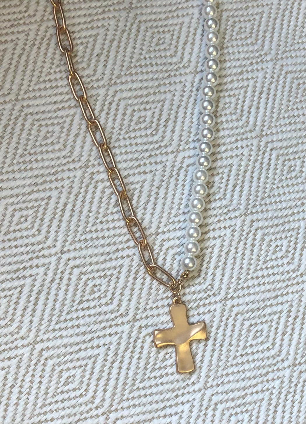 Jane Marie Half Gold And Pearl Necklace With Cross Pendant