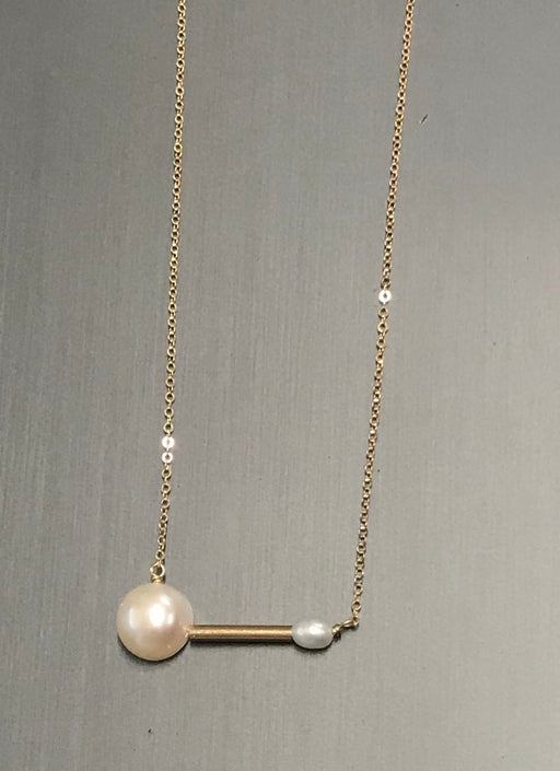 Symmetry Pearl Necklace