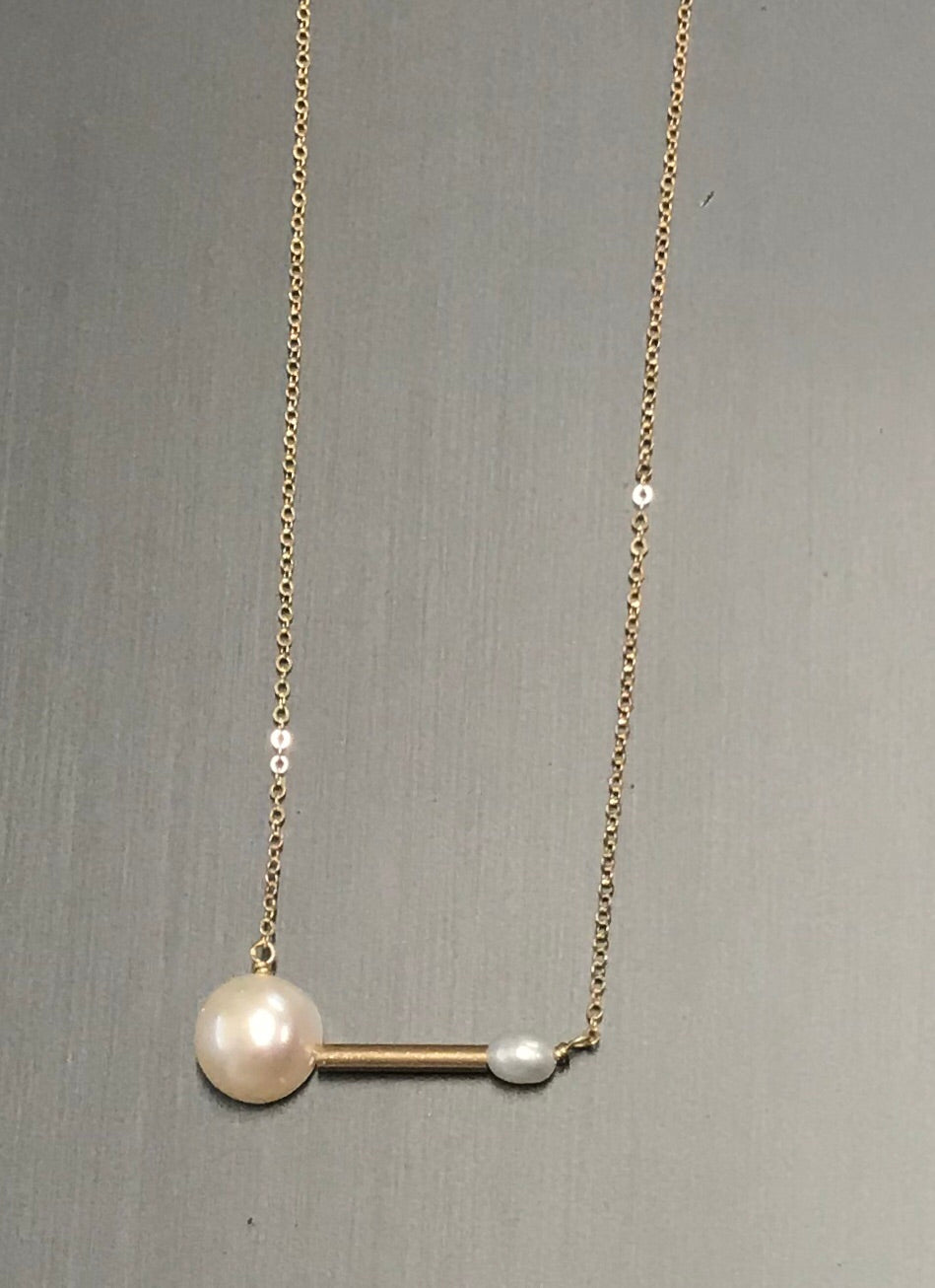 Symmetry Pearl Necklace